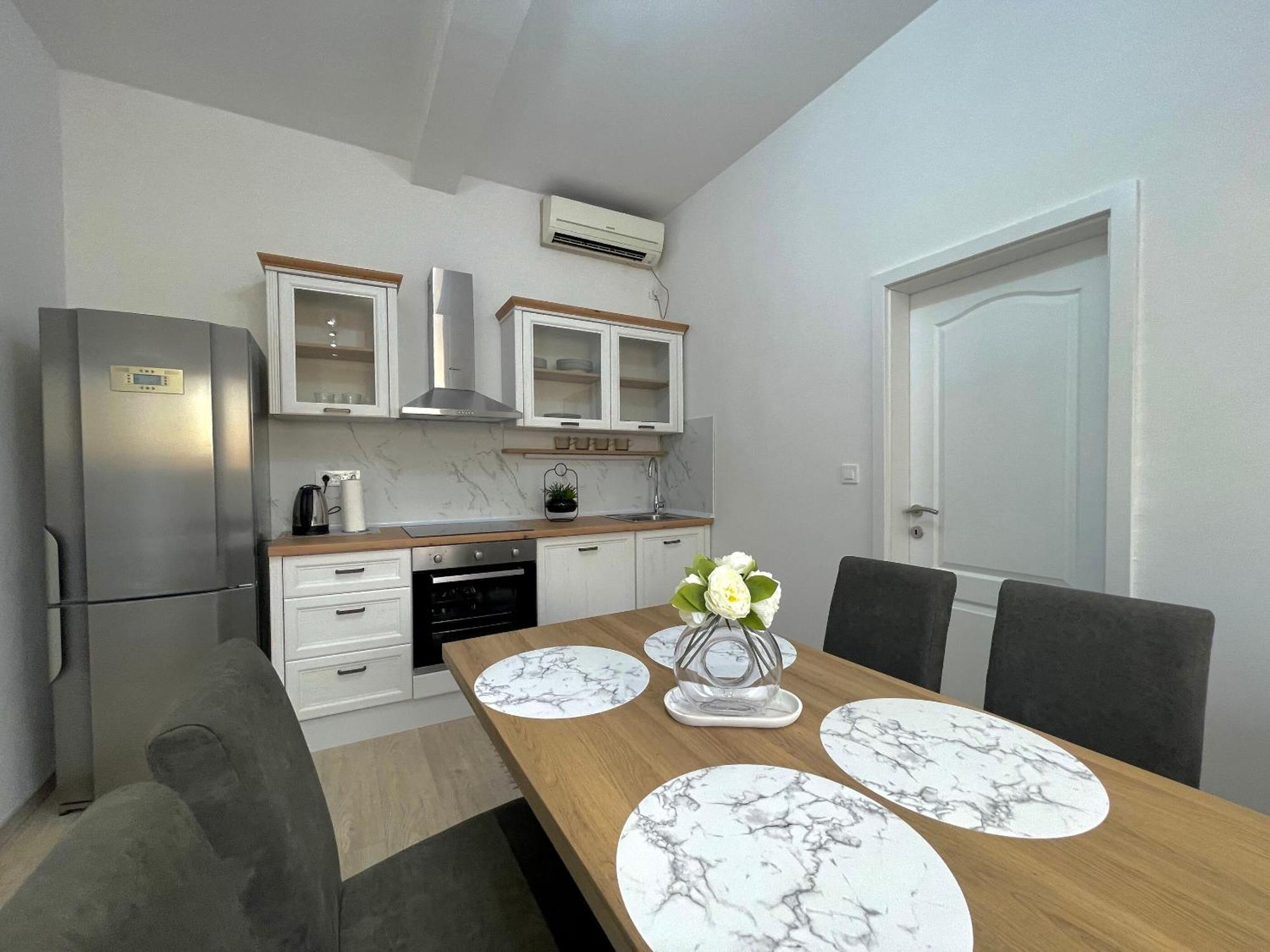 Apartments Filip ซริกเวนิซา ภายนอก รูปภาพ